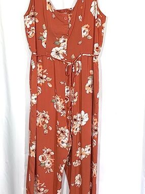 B O G, Orange/Rust Floral Sleeveless Jumpsuit with Tie Waist, size Large
